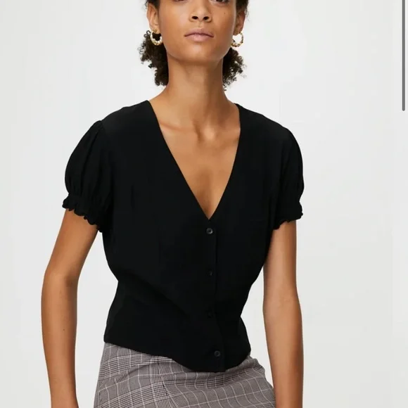 Sunday Best | Black Button-Up Top / Taryn blouse - Picture 2 of 5